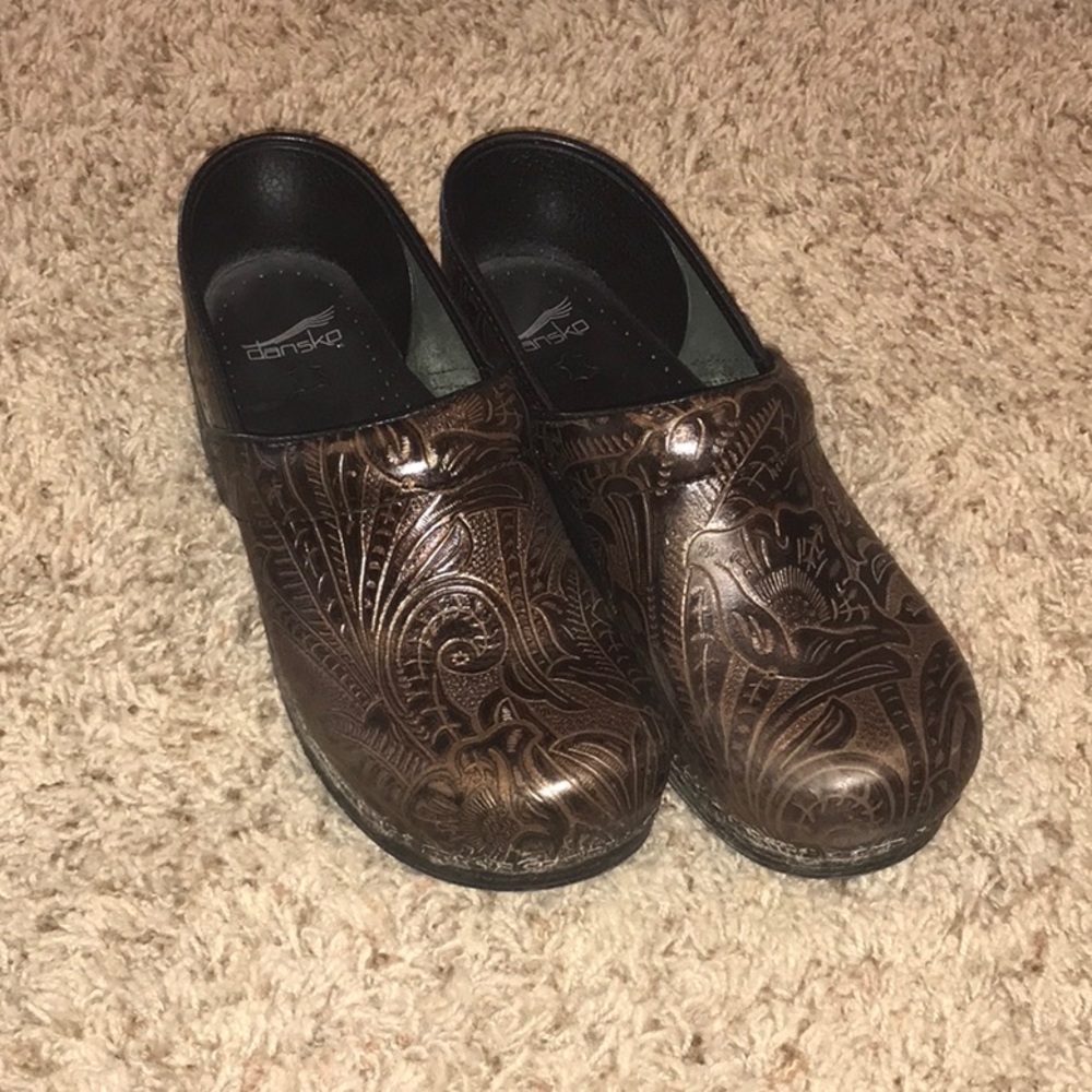 Dansko brown floral print size 42